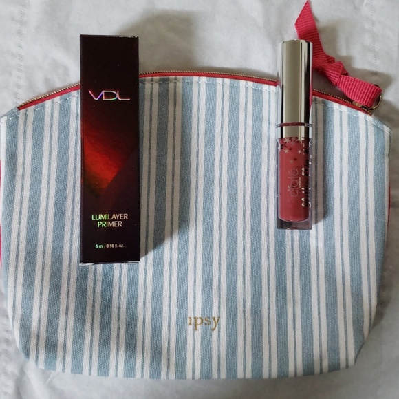 Makeup Bundle. - Picture 4 of 6